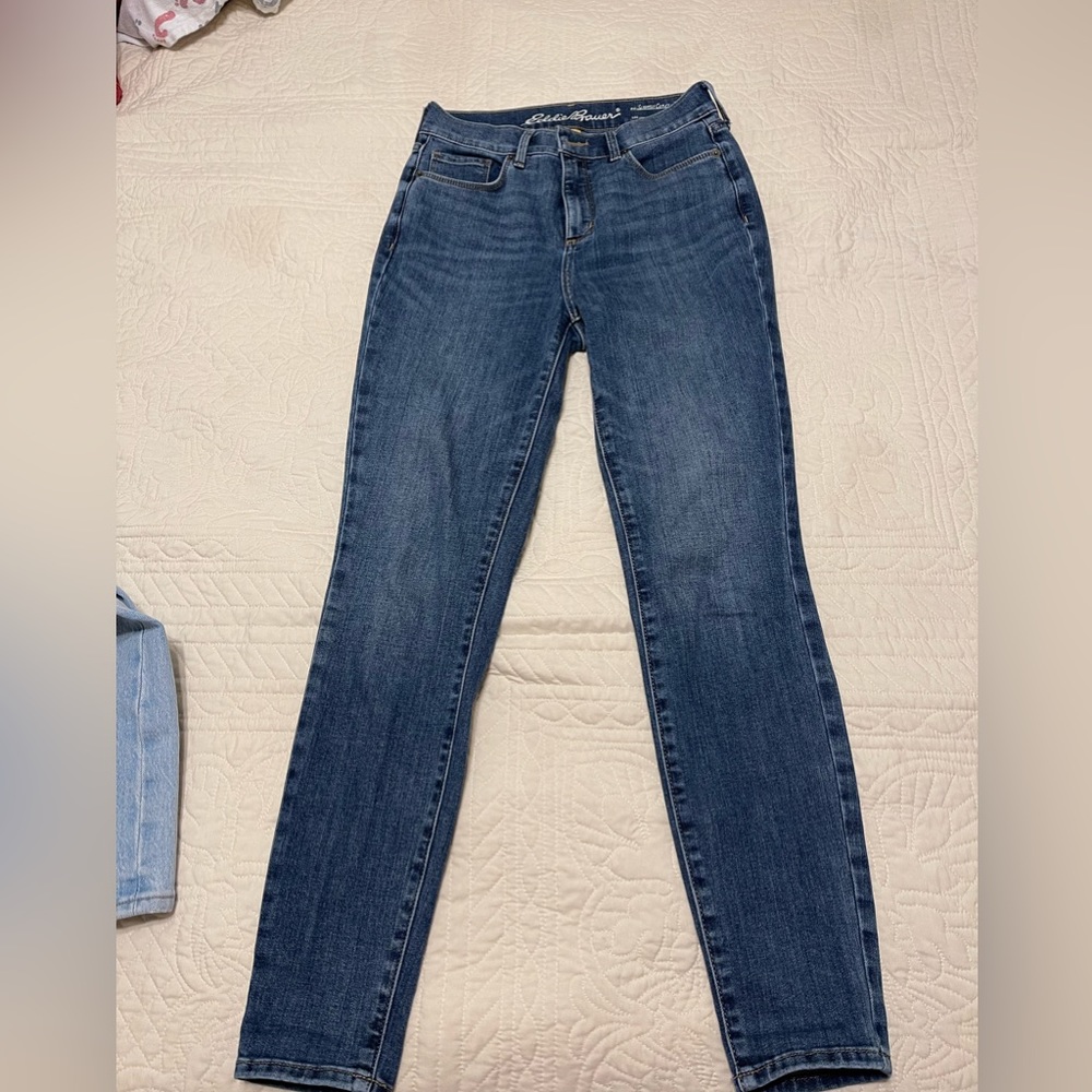 Eddie bauer slightly curvy high rise jeans